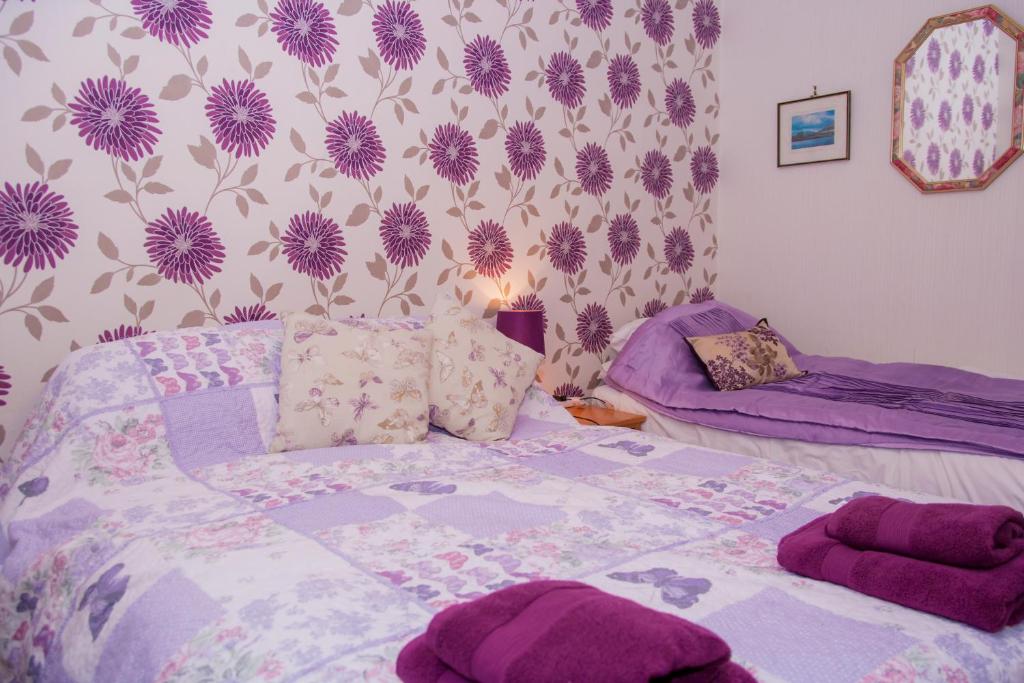 Shepherds House room 3